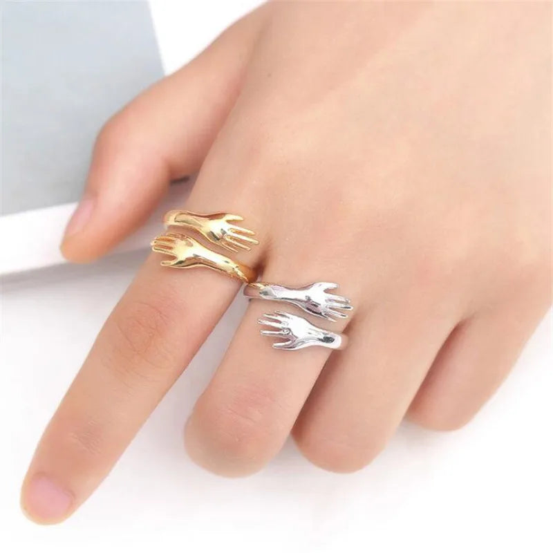 Veliora Hug Hand Silver Ring