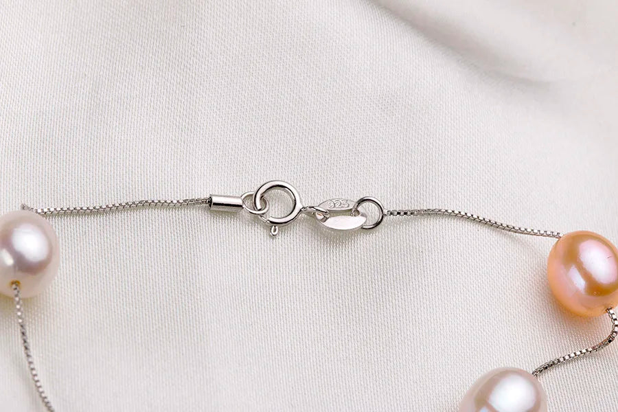 Veliora Freshwater Pearl Jewelry Set