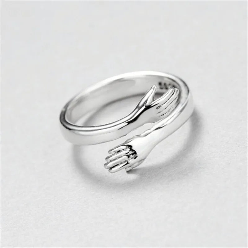 Veliora Hug Hand Silver Ring