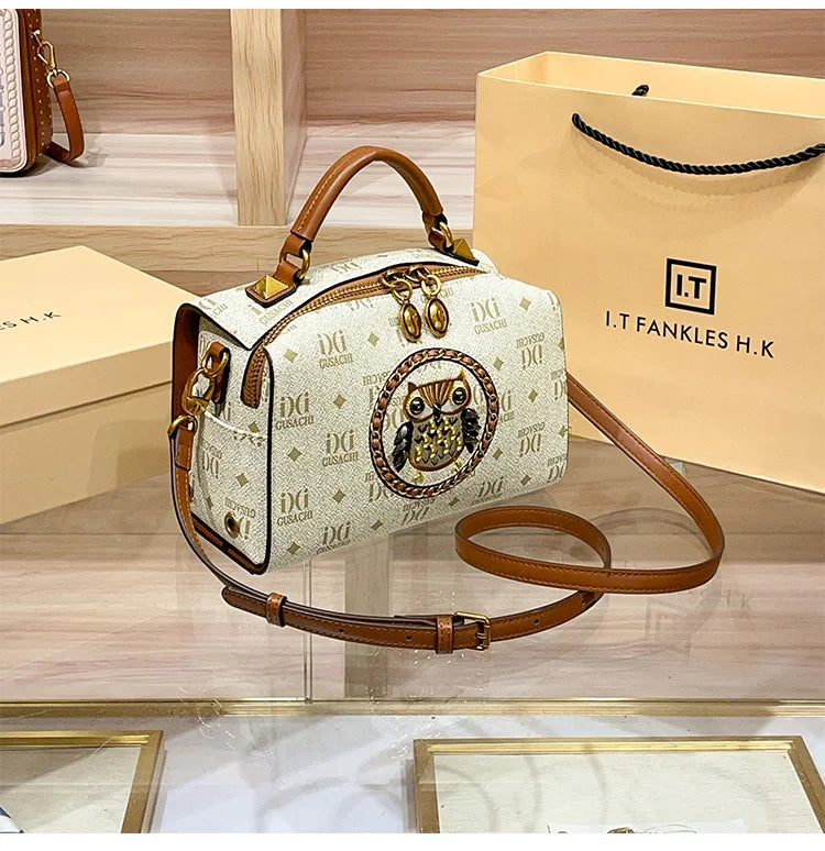 Veliora Vintage Pillow Crossbody 👜
