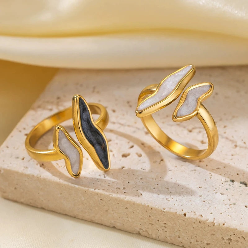 Veliora Liquid Wave Open Ring ✨
