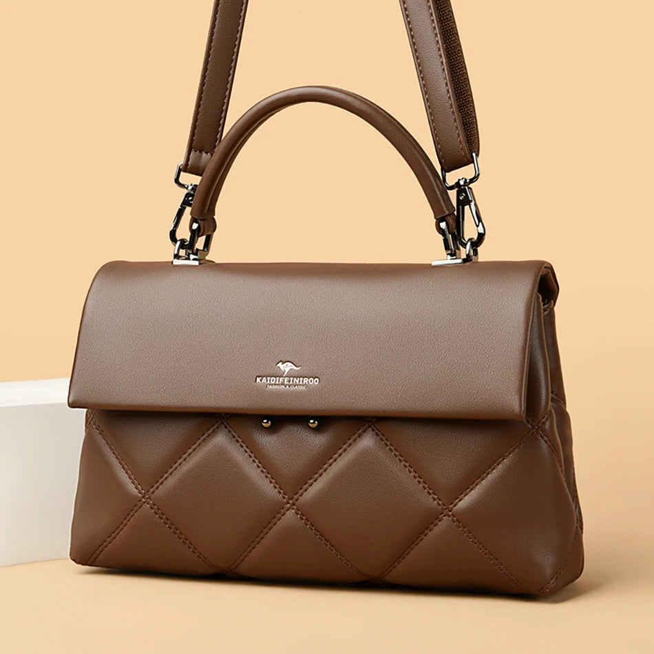 Veliora Retro Square Crossbody Bag 👜