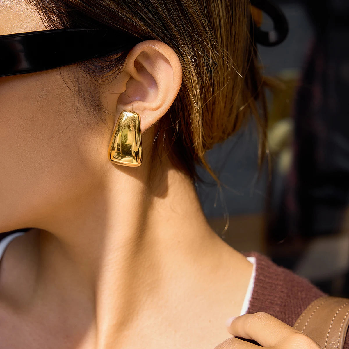 Veliora Élan Geometric Gold Earrings ✨