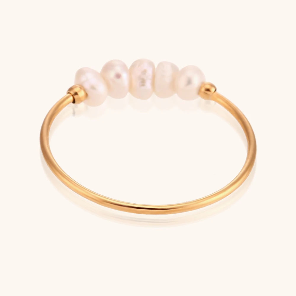 Veliora Pearl Muse Ring ✨