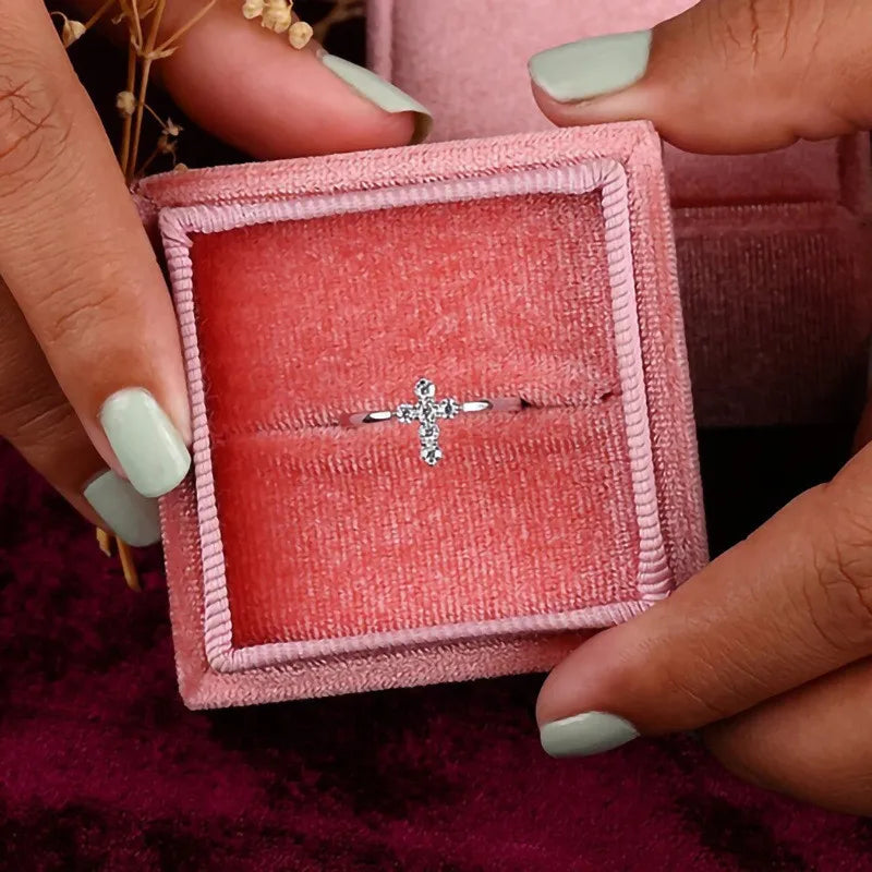 Veliora Pure Cross Zircon Ring ✨
