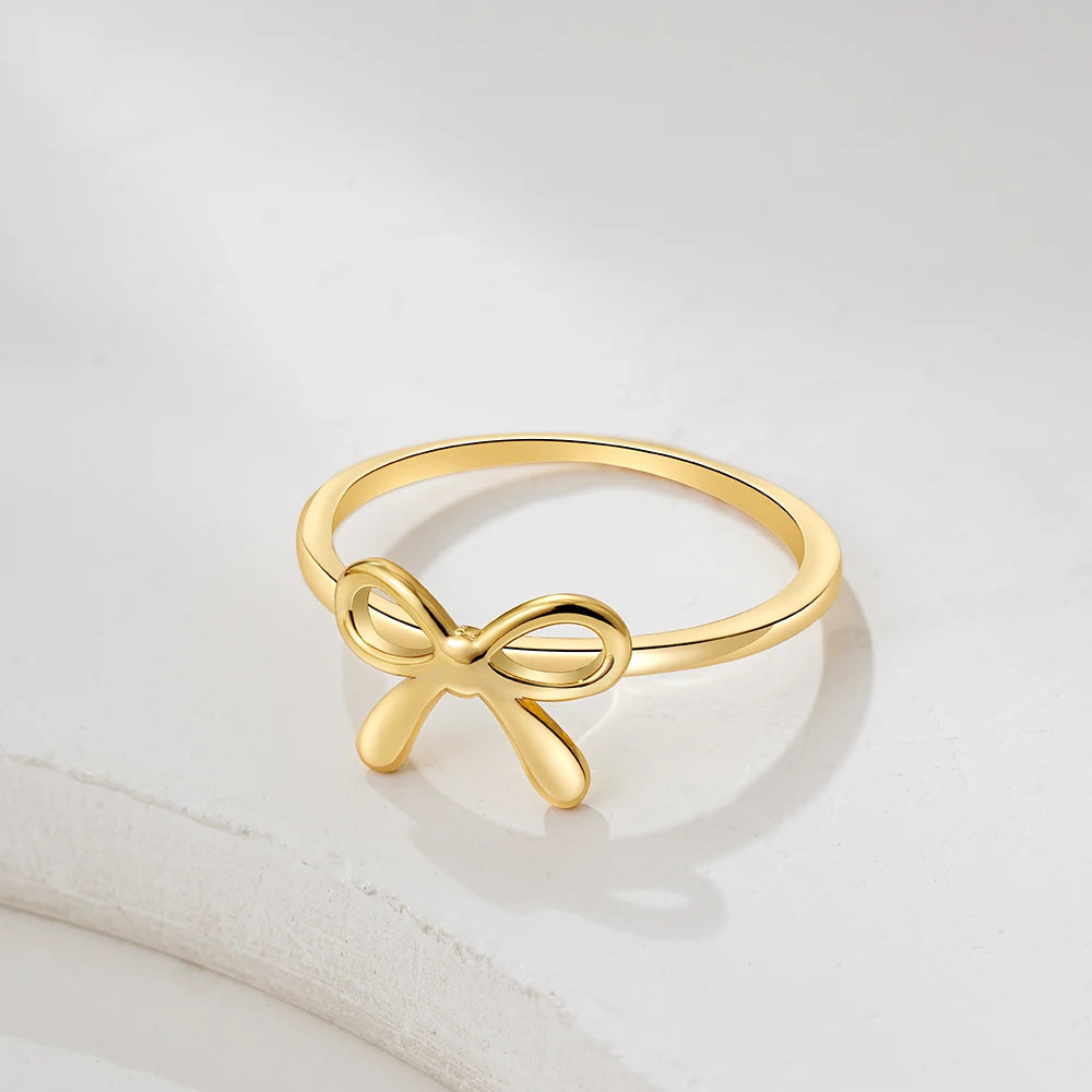 Veliora Gold Bow Ring ✨