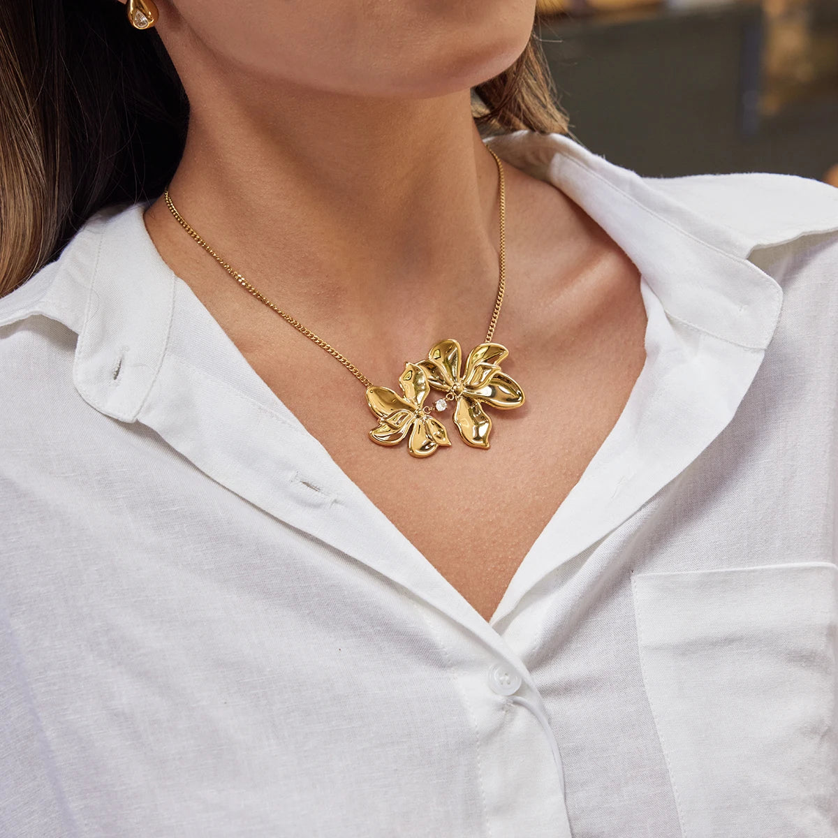 Veliora Bougainvillea Bloom Necklace ✨