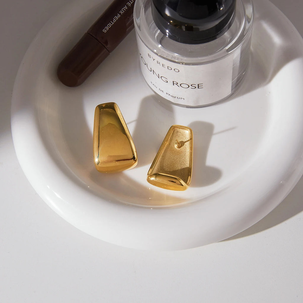 Veliora Élan Geometric Gold Earrings ✨