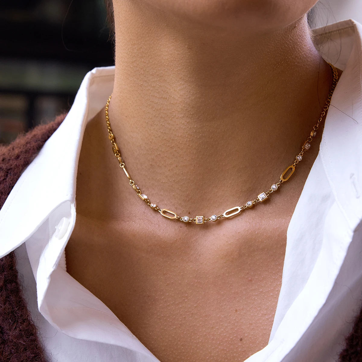 Veliora Radiant Hollow Chain Necklace ✨