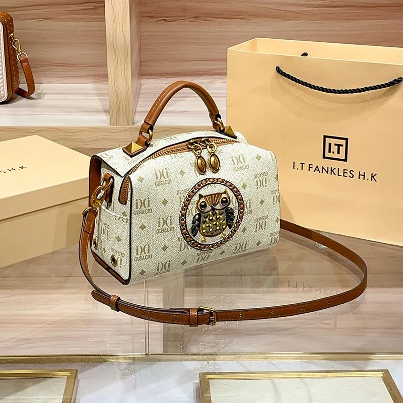 Veliora Vintage Pillow Crossbody 👜