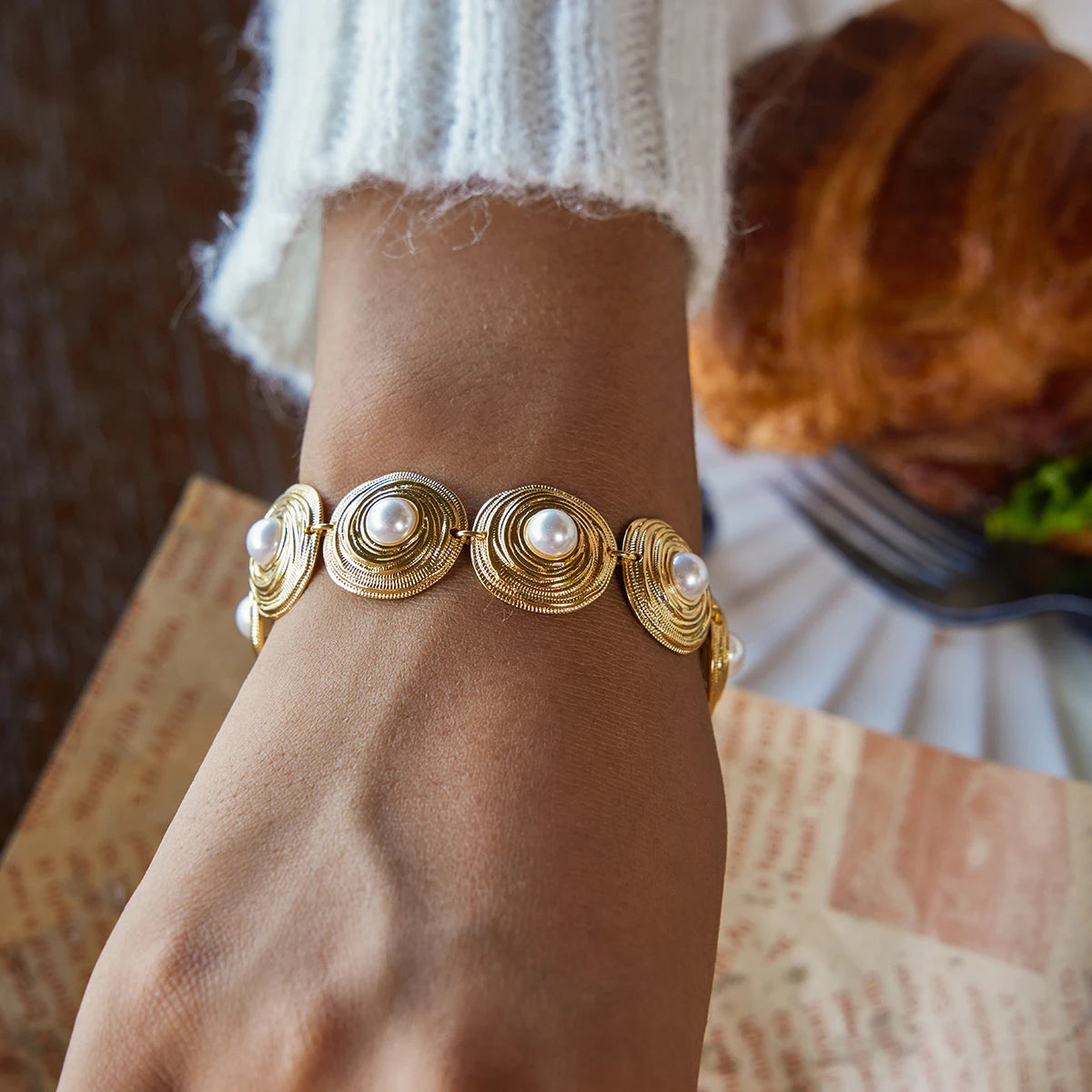 Veliora Lumière Pearl Bracelet ✨