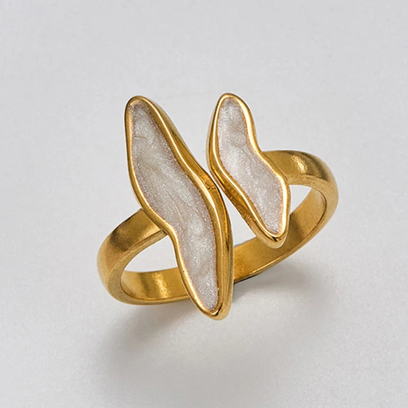 Veliora Liquid Wave Open Ring ✨