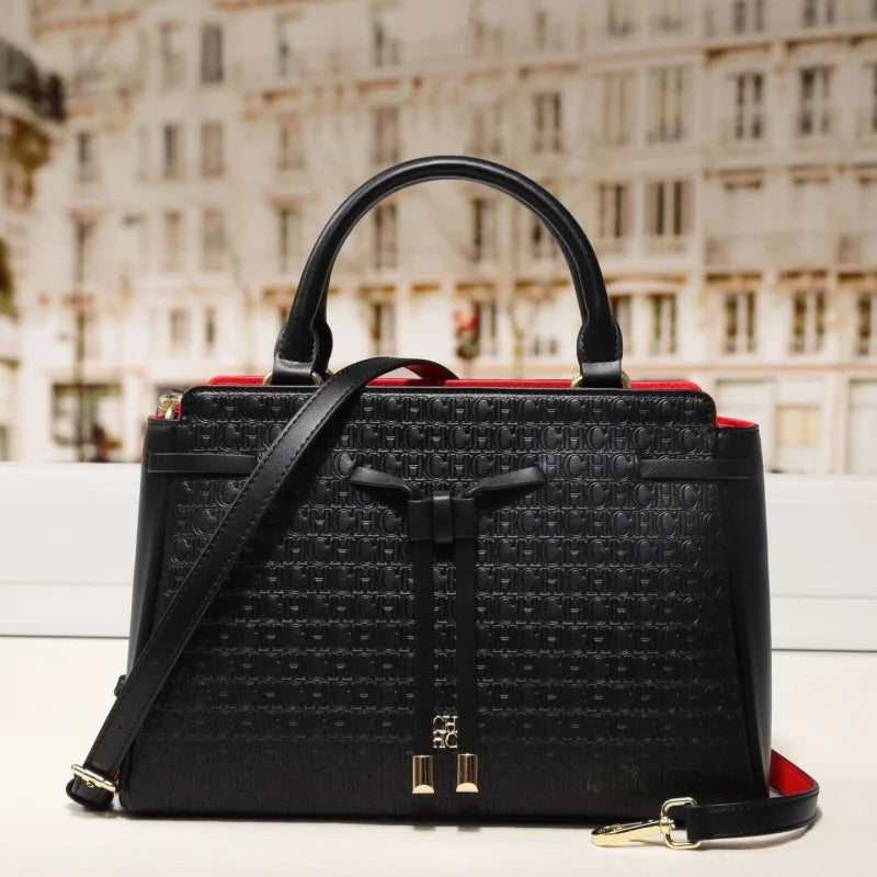 Veliora Urban Signature Crossbody 👜