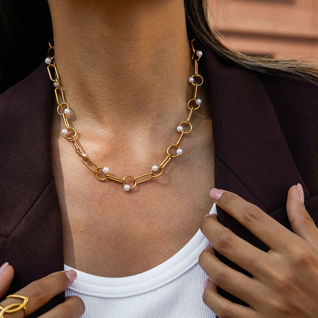 Veliora Pearl Hollow Choker Necklace ✨