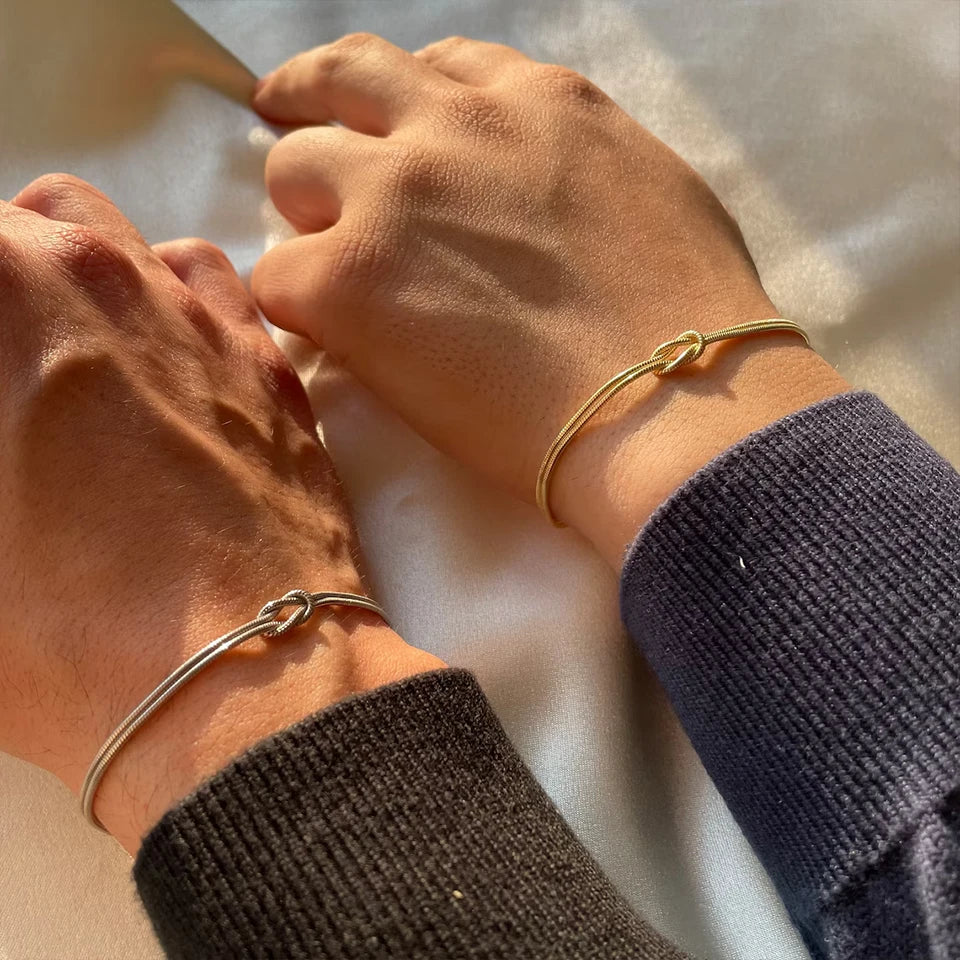 Veliora Gold Snake Chain Bracelet ✨