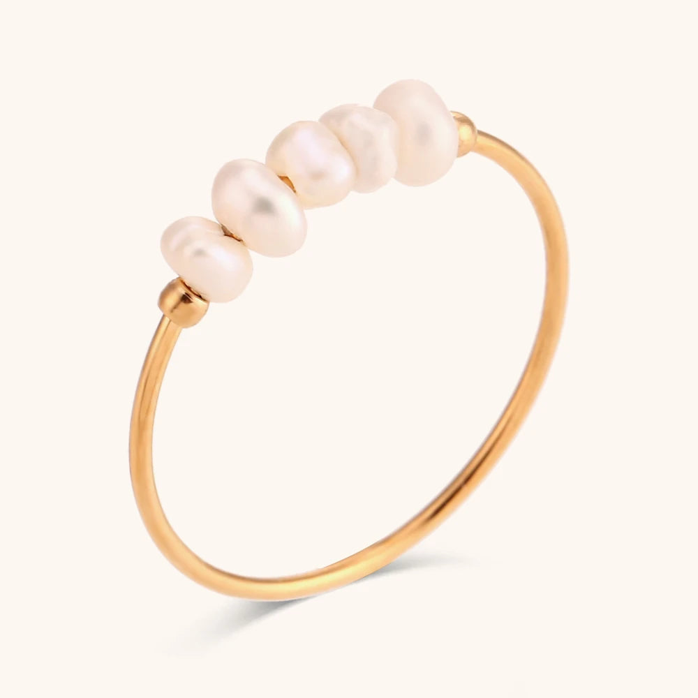 Veliora Pearl Muse Ring ✨