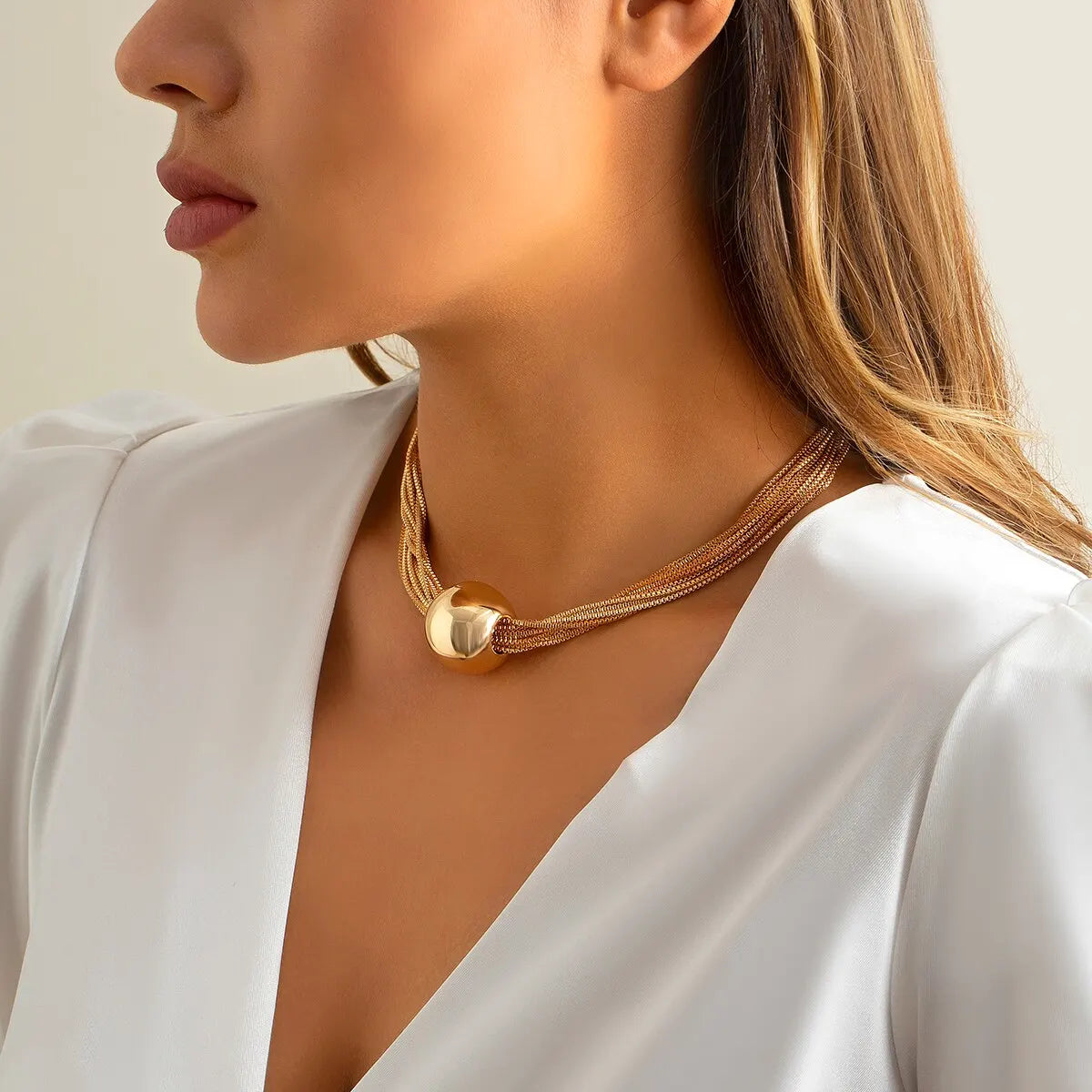 Veliora Bold Twisted Chain Necklace ✨