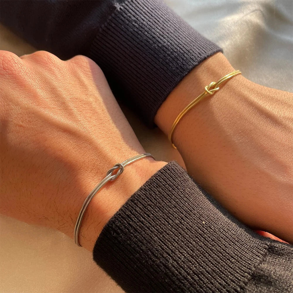 Veliora Gold Snake Chain Bracelet ✨