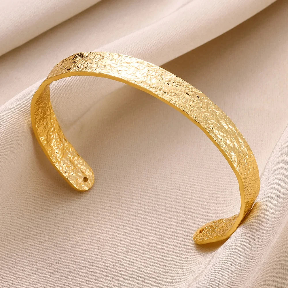 Veliora Textured Gold Cuff Bracelet ✨