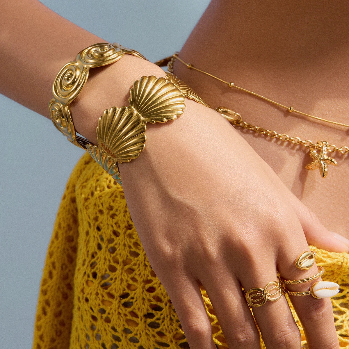 Veliora Ocean Shell Spiral Bracelet ✨