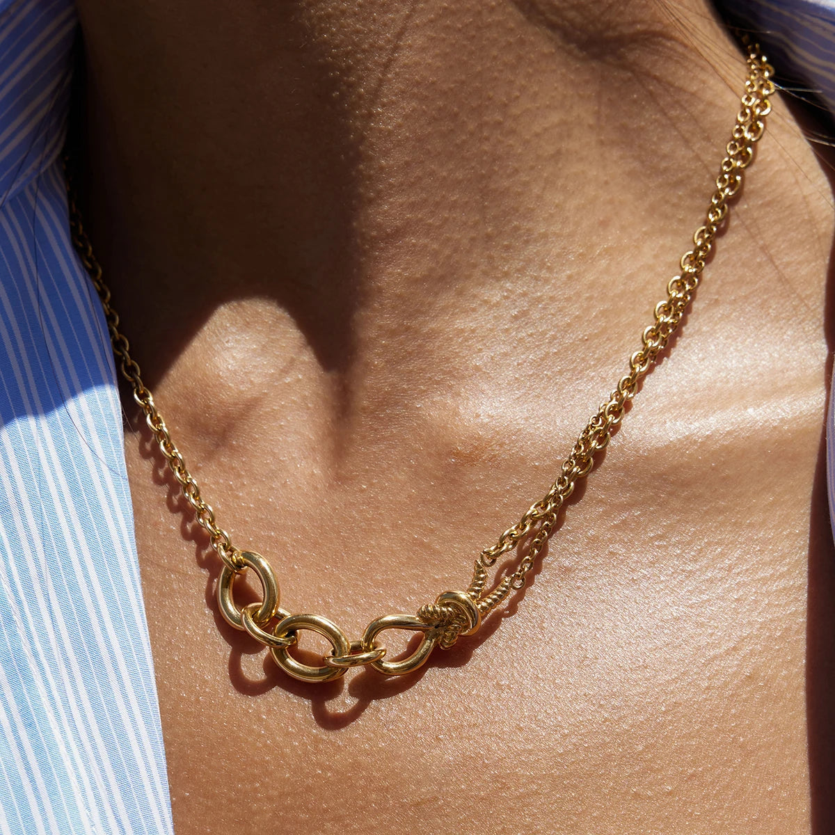 Veliora Asymmetric Knot Chain Necklace ✨