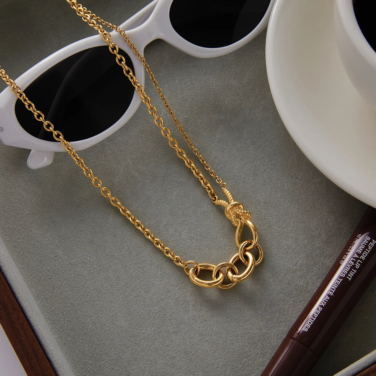 Veliora Asymmetric Knot Chain Necklace ✨