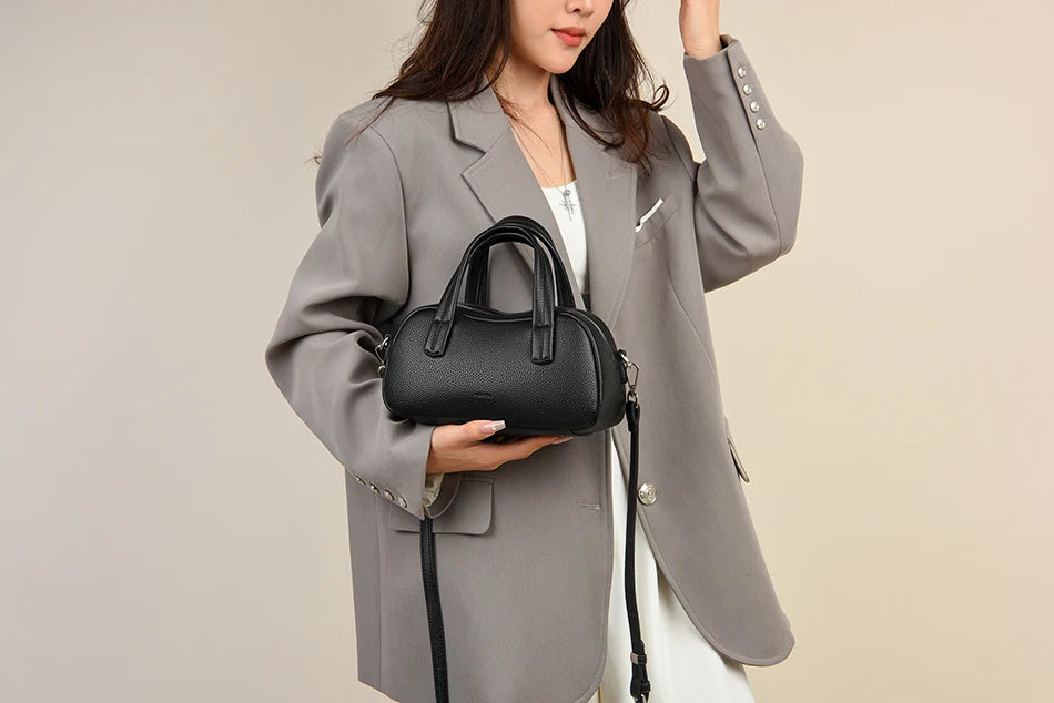 Veliora Soft Leather Designer Shoulder Bag 👜