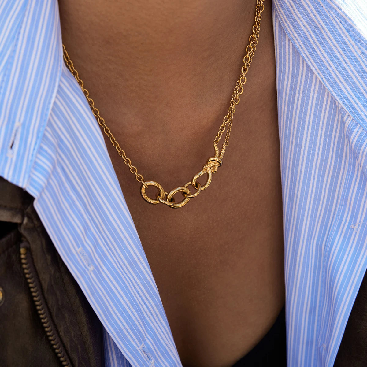 Veliora Asymmetric Knot Chain Necklace ✨