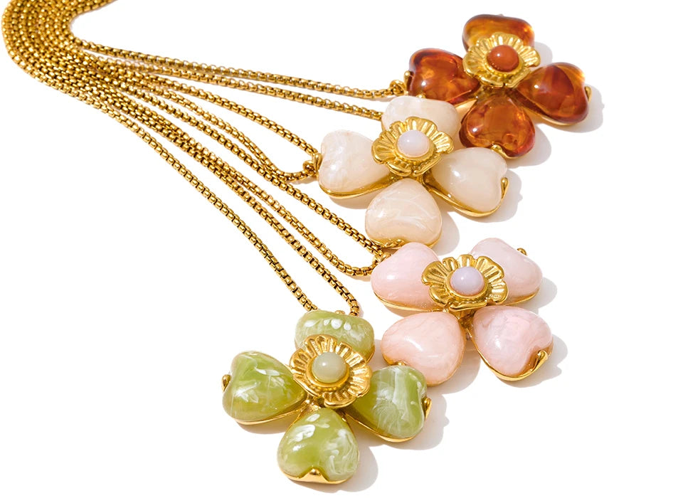 Veliora Fleur Atelier Jewelry Set