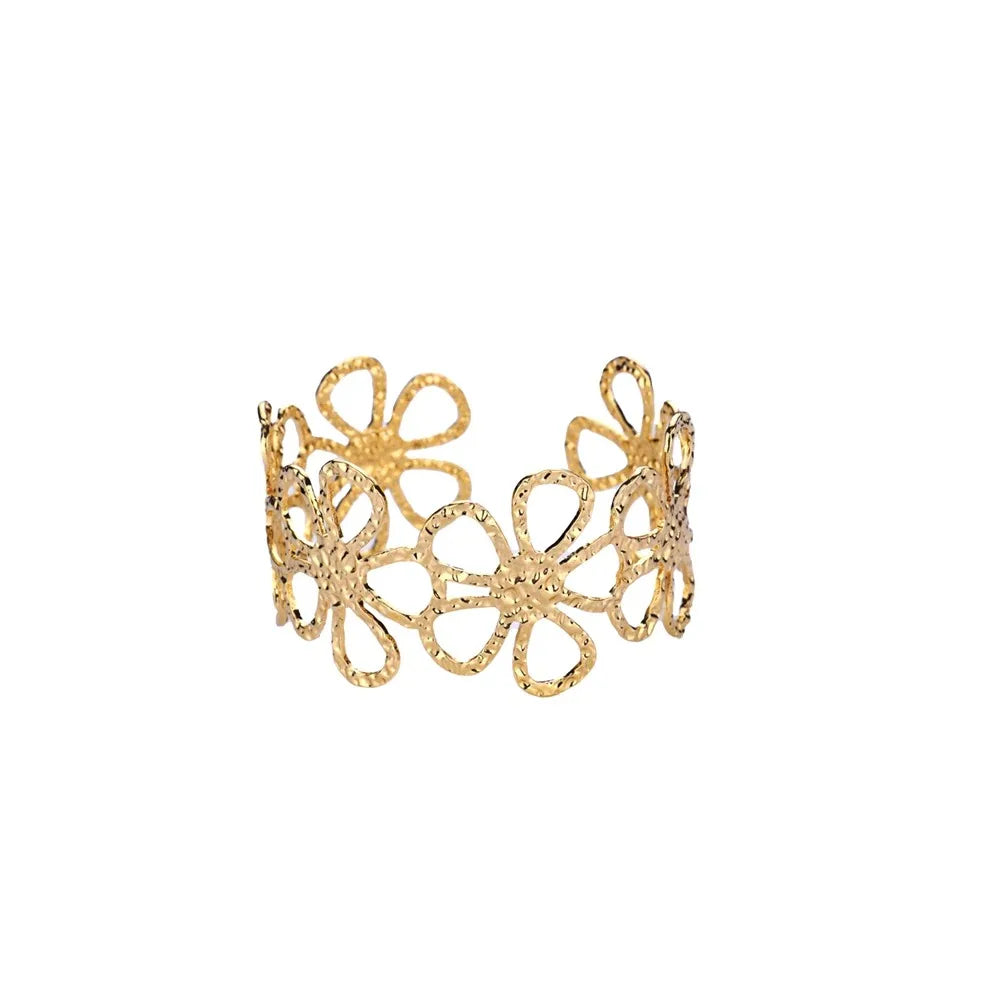 Veliora Textured Gold Cuff Bracelet ✨